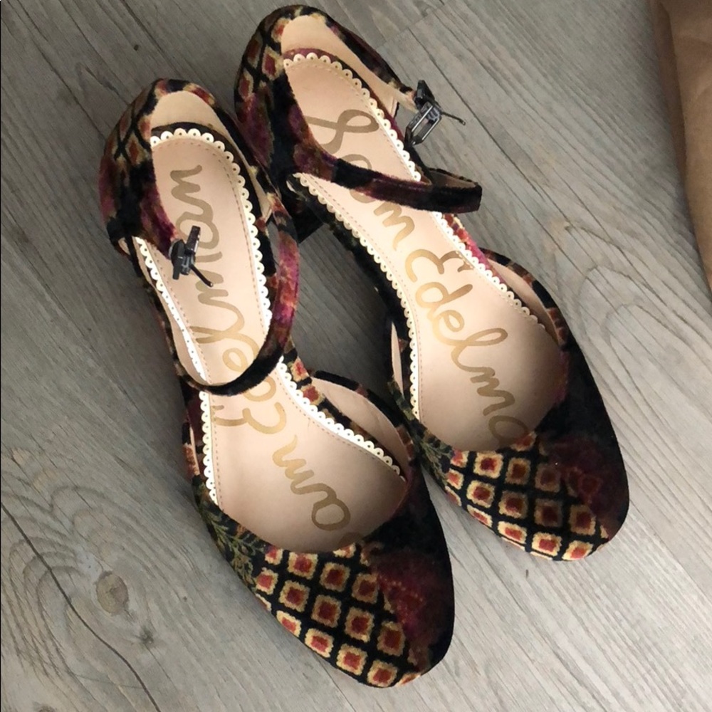 Sam Edelman -velvet heels Mary Jane straps